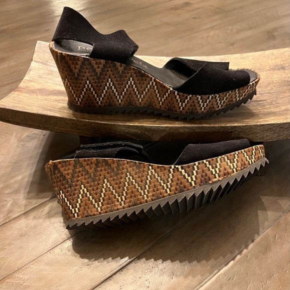 Pedro Garcia Sandal - Size 8 - Picture 8 of 11